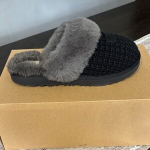 UGG Cozy ll Black Knit Slide with Gray Shearling Collar